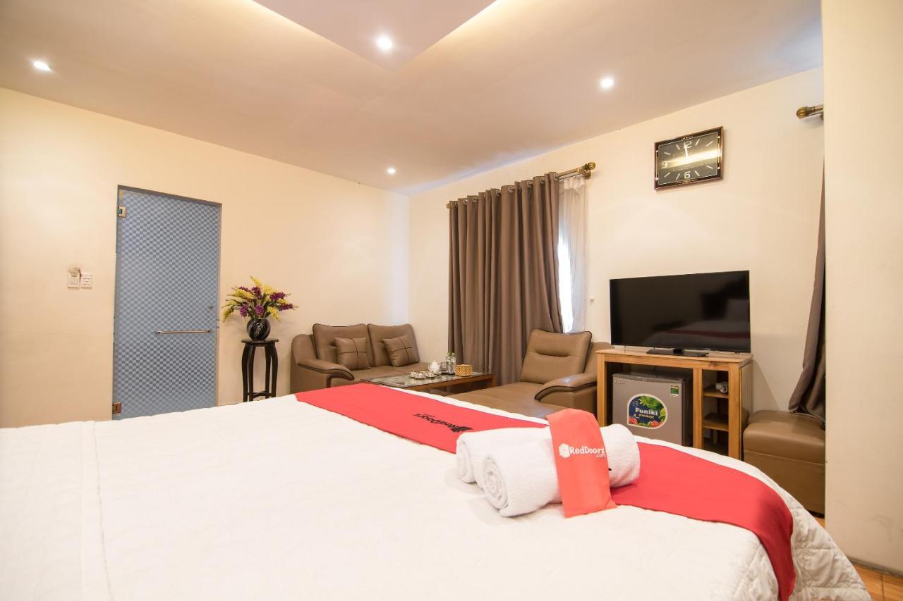 Reddoorz Nguyen Hung Hotel Nguyen Xien Hanói Exterior foto