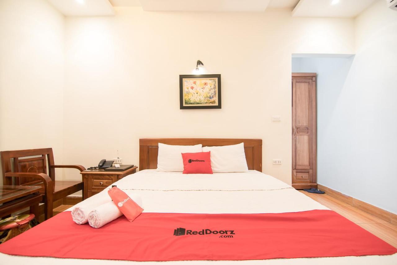 Reddoorz Nguyen Hung Hotel Nguyen Xien Hanói Exterior foto